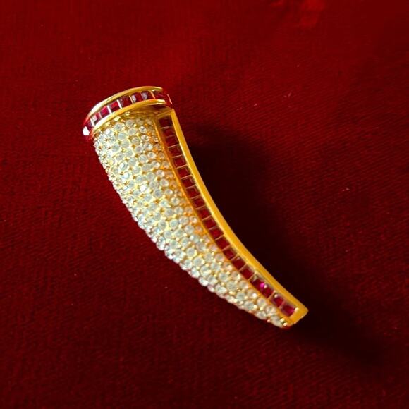 Dior Signed Comma Brooch - Picture 1 of 1